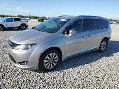 2C4RC1EG5LR146317 2020 CHRYSLER PACIFICA