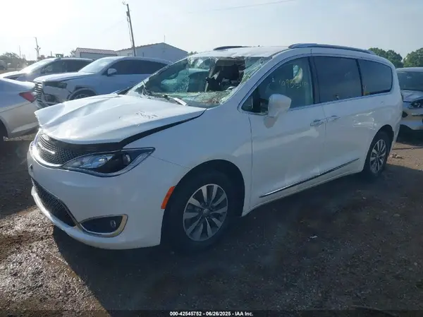 2C4RC1EG5LR192472 2020 CHRYSLER PACIFICA - Image 2