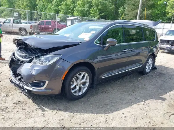 2C4RC1EG5LR203664 2020 CHRYSLER PACIFICA - Image 2