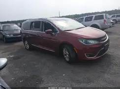 2C4RC1EG6HR513796 2017 CHRYSLER PACIFICA