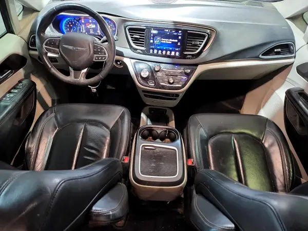 2C4RC1EG6HR551058 2017 CHRYSLER PACIFICA - Image 8