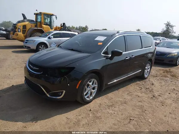 2C4RC1EG6HR551156 2017 CHRYSLER PACIFICA - Image 2