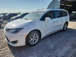 2C4RC1EG6HR577417 2017 CHRYSLER PACIFICA