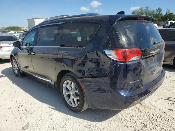 2C4RC1EG6HR578664 2017 CHRYSLER PACIFICA - Image 2
