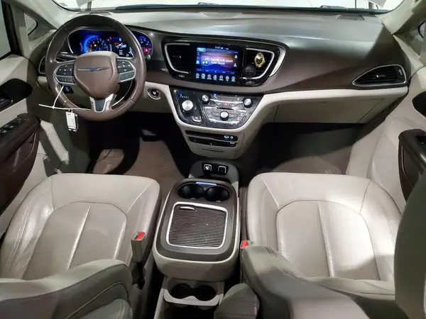 2C4RC1EG6HR585288 2017 CHRYSLER PACIFICA - Image 8