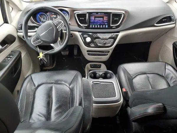 2C4RC1EG6HR614126 2017 CHRYSLER PACIFICA - Image 8