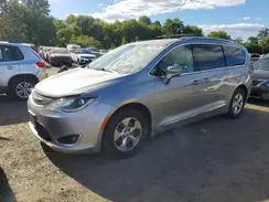 2C4RC1EG6HR622324 2017 CHRYSLER PACIFICA