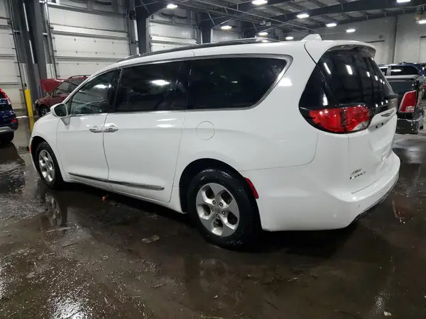 2C4RC1EG6HR622405 2017 CHRYSLER PACIFICA - Image 2