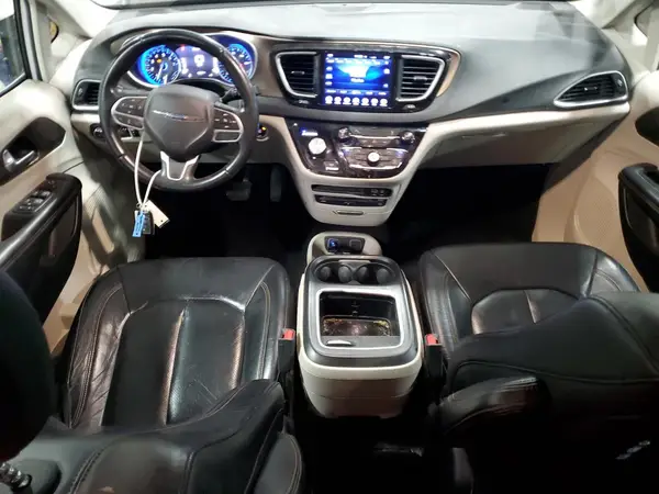 2C4RC1EG6HR622405 2017 CHRYSLER PACIFICA - Image 8