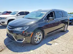 2C4RC1EG6HR622582 2017 CHRYSLER PACIFICA