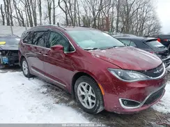 2C4RC1EG6HR652908 2017 CHRYSLER PACIFICA