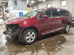 2C4RC1EG6HR653413 2017 CHRYSLER PACIFICA