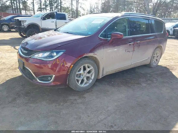 2C4RC1EG6HR656893 2017 CHRYSLER PACIFICA - Image 2