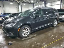 2C4RC1EG6HR679493 2017 CHRYSLER PACIFICA