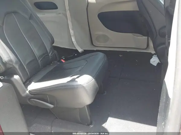 2C4RC1EG6HR704618 2017 CHRYSLER PACIFICA - Image 8