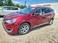 2C4RC1EG6HR708880 2017 CHRYSLER PACIFICA