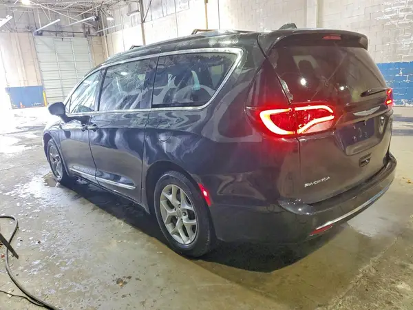 2C4RC1EG6HR721130 2017 CHRYSLER PACIFICA - Image 2