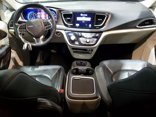 2C4RC1EG6HR721130 2017 CHRYSLER PACIFICA - Image 8