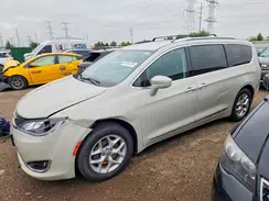 2C4RC1EG6HR743810 2017 CHRYSLER PACIFICA