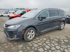 2C4RC1EG6HR759733 2017 CHRYSLER PACIFICA