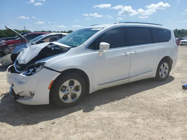 2C4RC1EG6HR764429 2017 CHRYSLER PACIFICA - Image 1