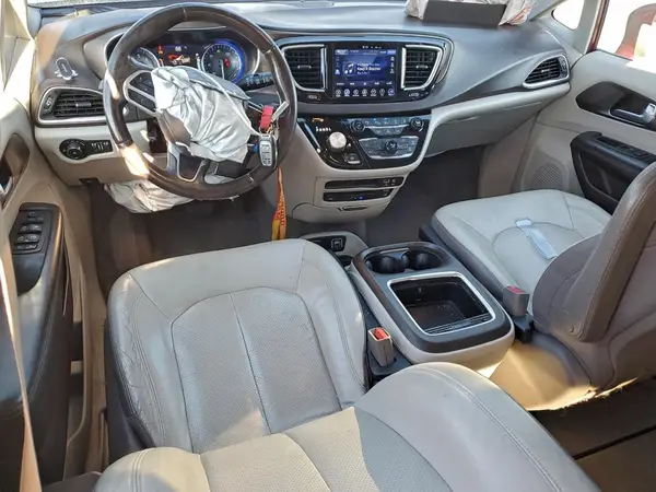 2C4RC1EG6HR782302 2017 CHRYSLER PACIFICA - Image 8