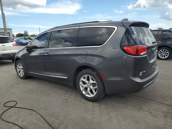 2C4RC1EG6HR796359 2017 CHRYSLER PACIFICA - Image 2