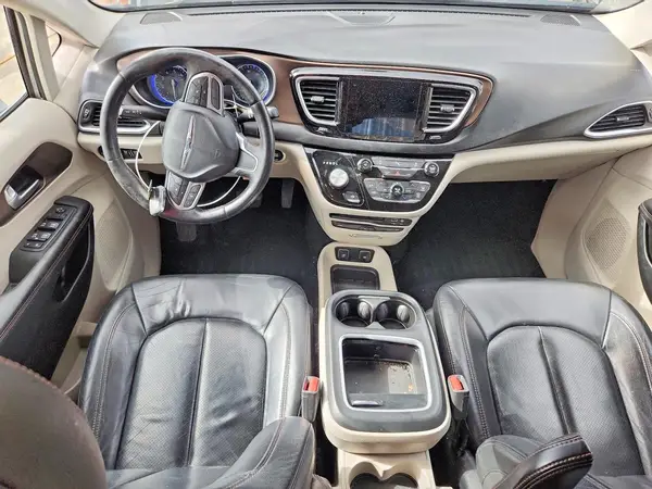 2C4RC1EG6HR822037 2017 CHRYSLER PACIFICA - Image 8