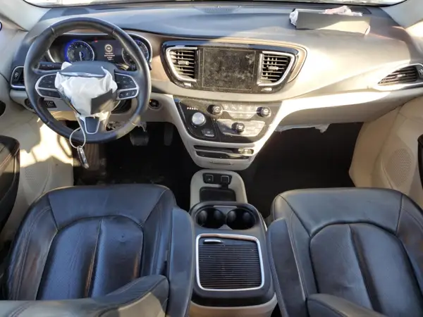 2C4RC1EG6JR111122 2018 CHRYSLER PACIFICA - Image 8