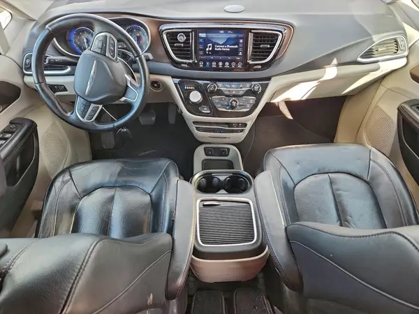 2C4RC1EG6JR121942 2018 CHRYSLER PACIFICA - Image 8
