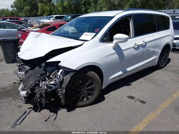 2C4RC1EG6JR154231 2018 CHRYSLER PACIFICA - Image 2