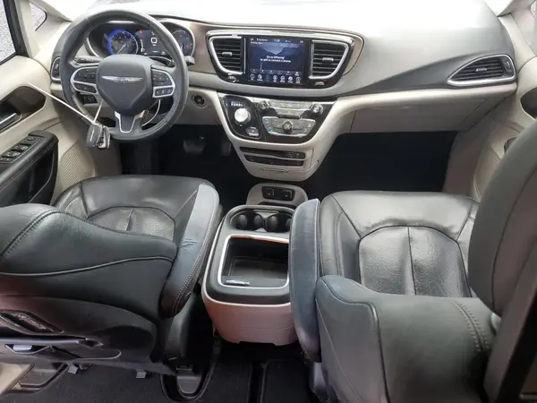 2C4RC1EG6JR197726 2018 CHRYSLER PACIFICA - Image 8