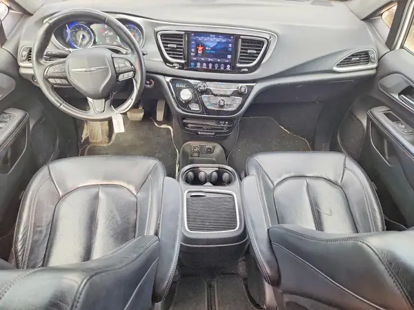 2C4RC1EG6JR252773 2018 CHRYSLER PACIFICA - Image 8