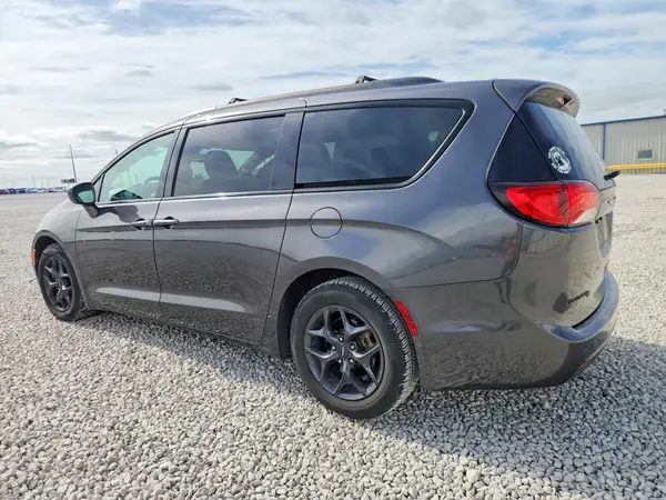 2C4RC1EG6JR257844 2018 CHRYSLER PACIFICA - Image 2