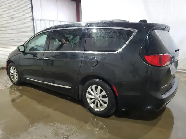 2C4RC1EG6JR260727 2018 CHRYSLER PACIFICA - Image 2