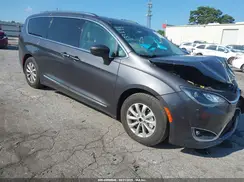 2C4RC1EG6JR289628 2018 CHRYSLER PACIFICA