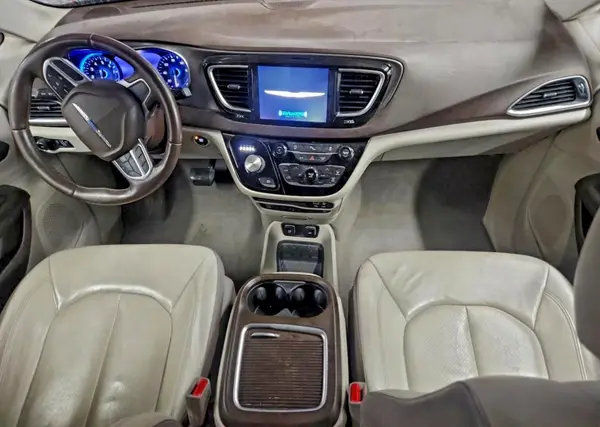 2C4RC1EG6JR322563 2018 CHRYSLER PACIFICA - Image 8