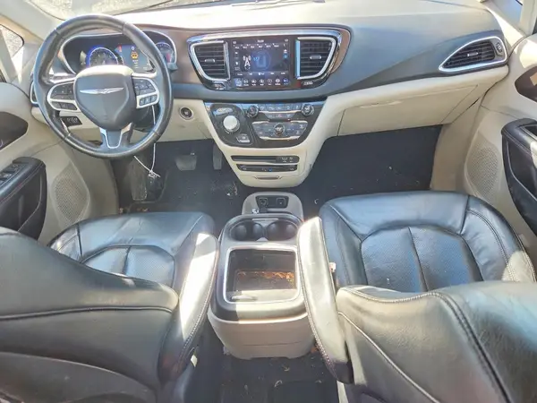 2C4RC1EG6JR330338 2018 CHRYSLER PACIFICA - Image 8