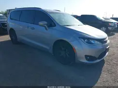 2C4RC1EG6JR352453 2018 CHRYSLER PACIFICA