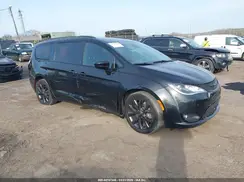 2C4RC1EG6JR364473 2018 CHRYSLER PACIFICA