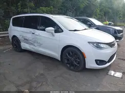 2C4RC1EG6KR522392 2019 CHRYSLER PACIFICA