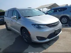 2C4RC1EG6KR549589 2019 CHRYSLER PACIFICA