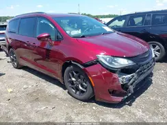 2C4RC1EG6KR666430 2019 CHRYSLER PACIFICA