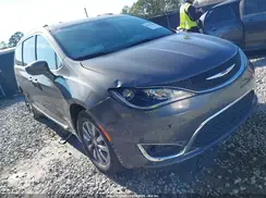 2C4RC1EG6KR738565 2019 CHRYSLER PACIFICA