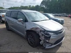 2C4RC1EG6LR102097 2020 CHRYSLER PACIFICA