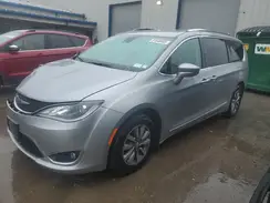 2C4RC1EG6LR108059 2020 CHRYSLER PACIFICA