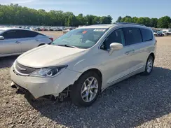 2C4RC1EG6LR138694 2020 CHRYSLER PACIFICA