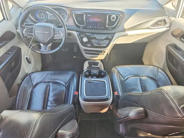 2C4RC1EG7HR514410 2017 CHRYSLER PACIFICA - Image 8