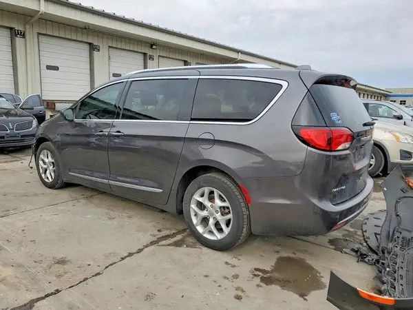2C4RC1EG7HR518800 2017 CHRYSLER PACIFICA - Image 2