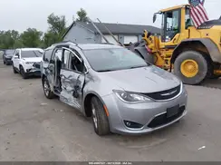 2C4RC1EG7HR520000 2017 CHRYSLER PACIFICA